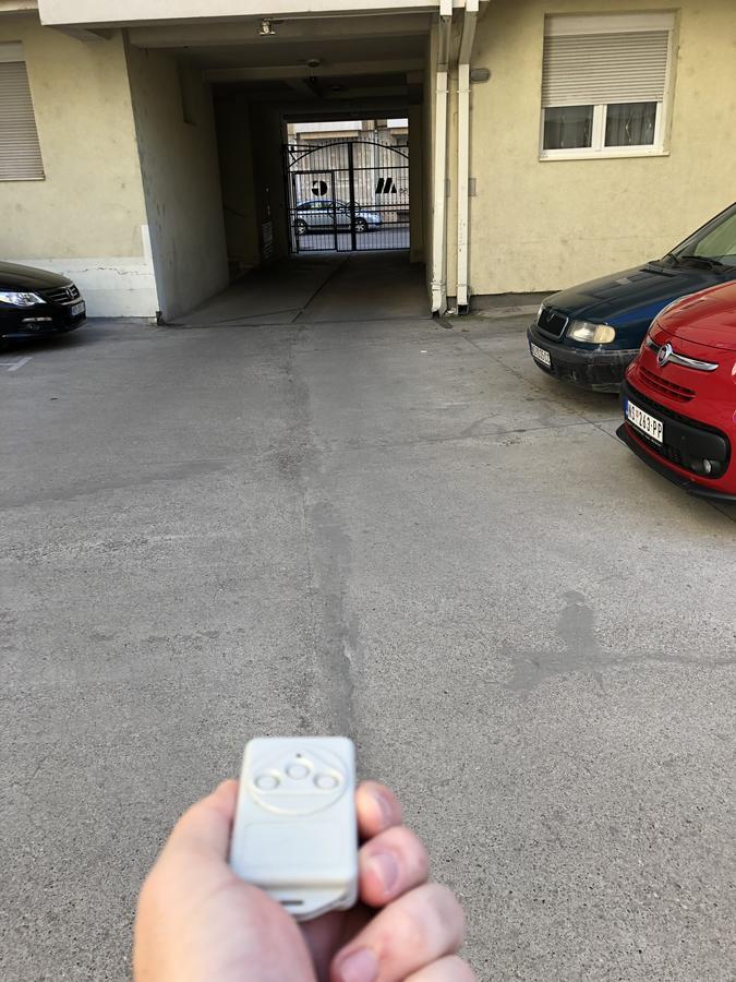5 Stars Apartment With Free Garage Place Nowy Sad Zewnętrze zdjęcie