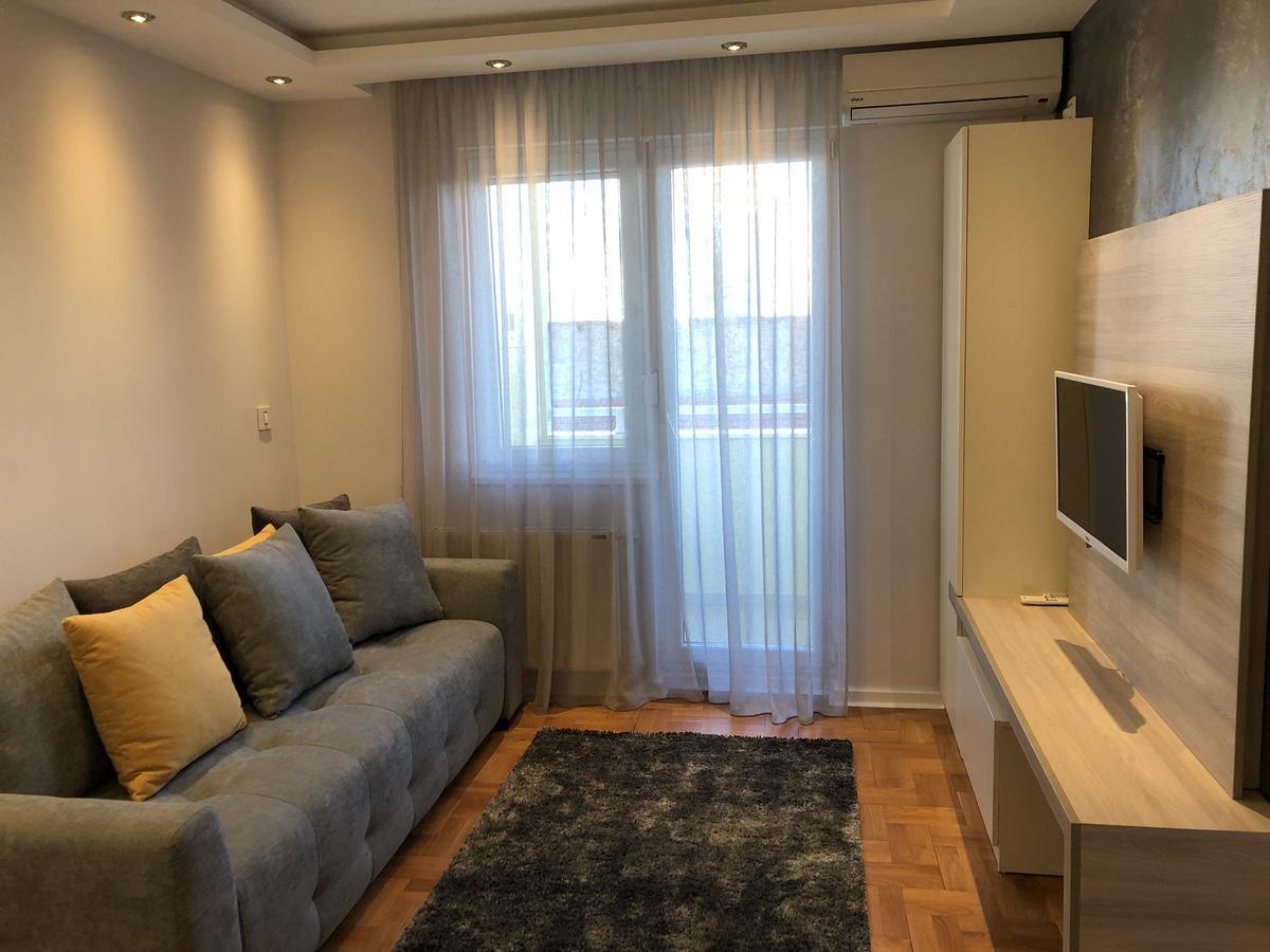 5 Stars Apartment With Free Garage Place Nowy Sad Zewnętrze zdjęcie