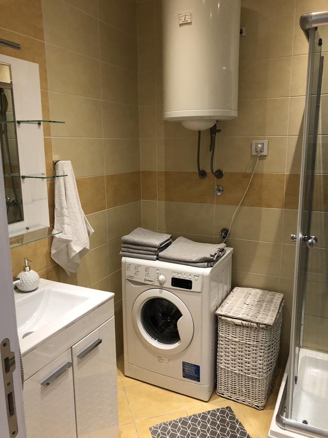 5 Stars Apartment With Free Garage Place Nowy Sad Zewnętrze zdjęcie